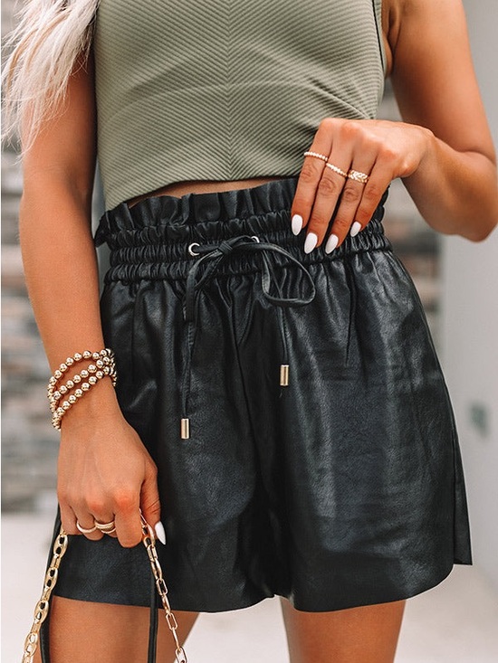 Zenana Outfitters Pants - NWOT ZENANA Black faux leather shorts